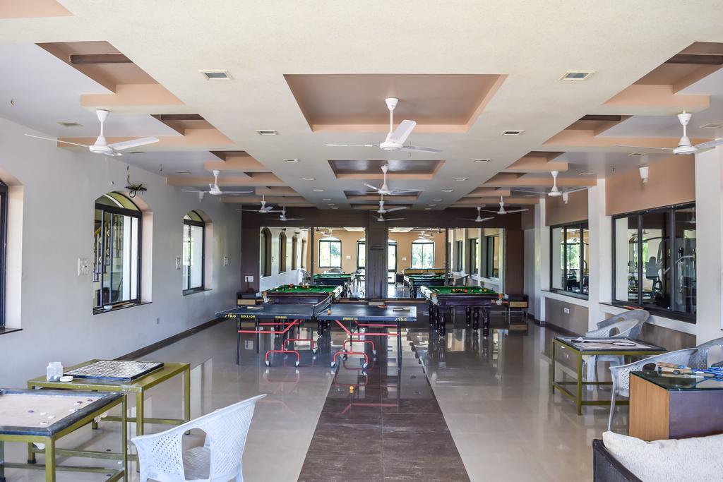 Amidhara Resort Sasan Gir Buitenkant foto