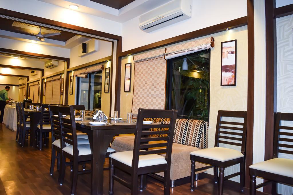 Amidhara Resort Sasan Gir Buitenkant foto