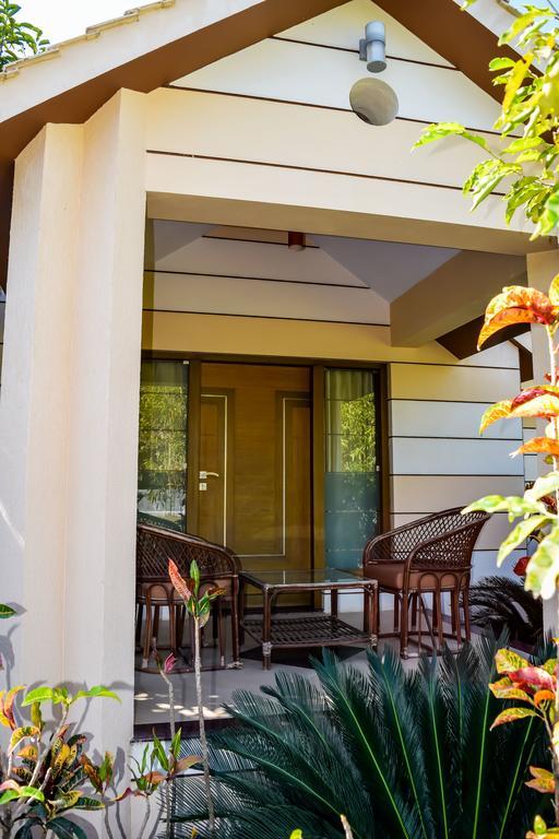 Amidhara Resort Sasan Gir Buitenkant foto