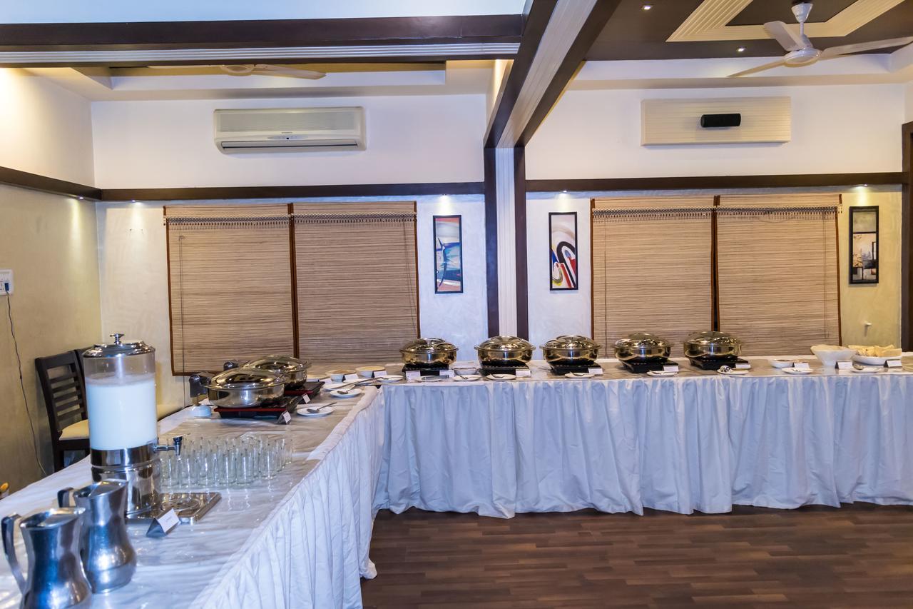 Amidhara Resort Sasan Gir Buitenkant foto
