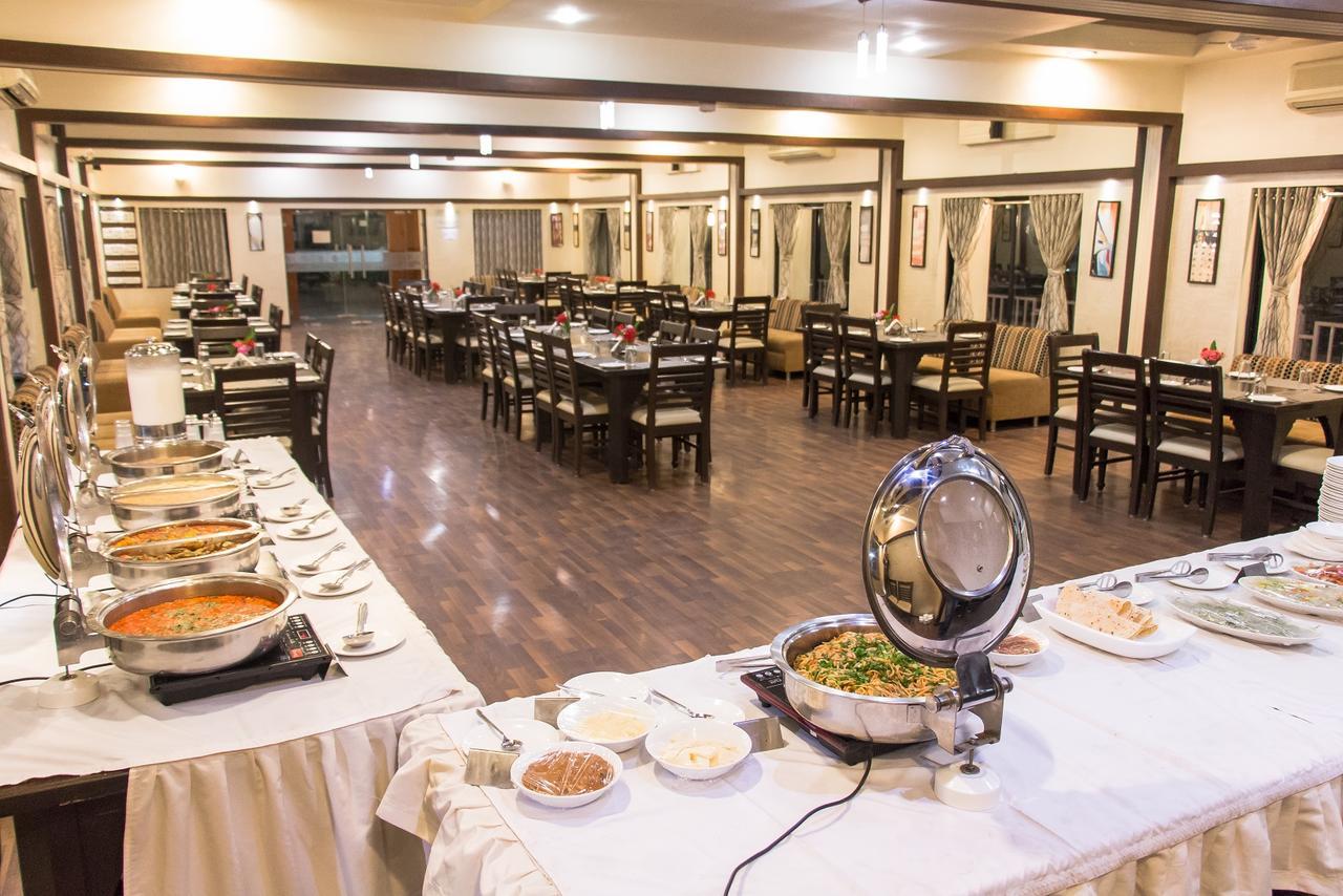 Amidhara Resort Sasan Gir Buitenkant foto